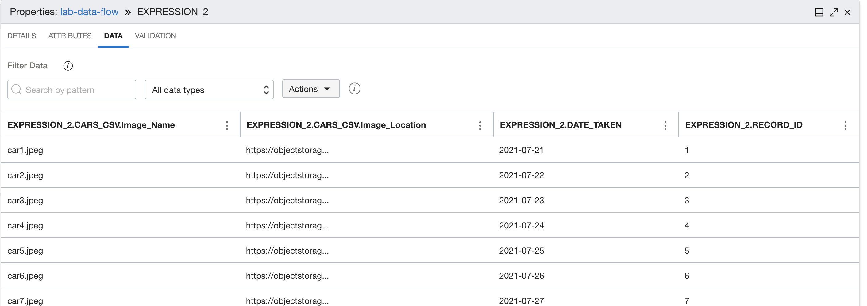 移入されたセルを含む式の4つのデータ・フィールド。